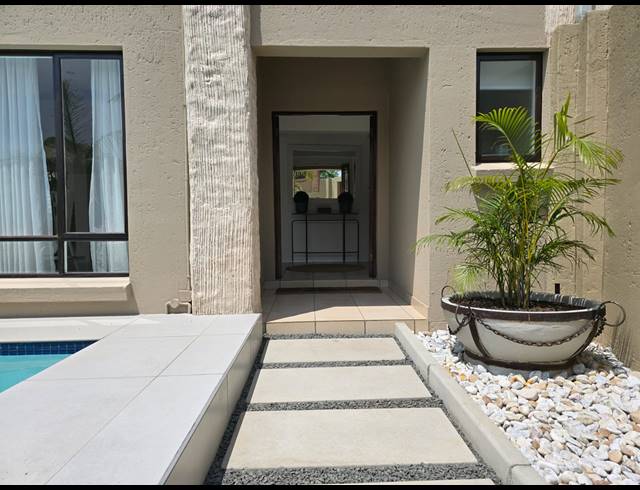 5 BEDROOM HOUSE TO LET IN ERAND GARDENS